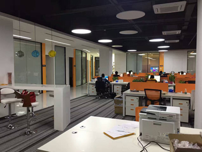 green:ID TrueColor LED påbygningspanel ø:600 mm.